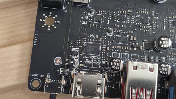 Обзор MSI MAG B850 Tomahawk Max Wifi II: лезвие &laquo;Томагавка&raquo; стало острее