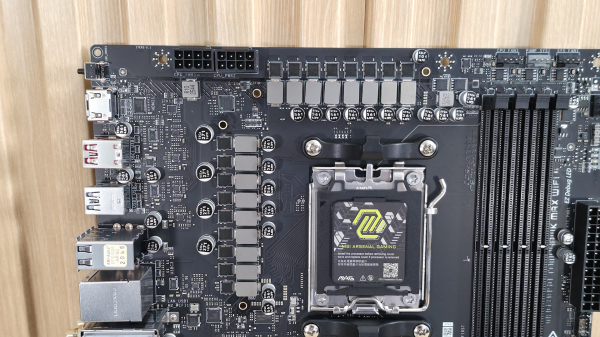 Обзор MSI MAG B850 Tomahawk Max Wifi II: лезвие &laquo;Томагавка&raquo; стало острее