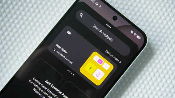 Обзор Nothing Phone (4a): прозрачное искушение и наличие в Москве
