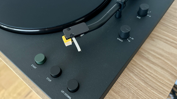 Обзор Sony PS-LX5BT &mdash; с блеском оправдывает ожидания