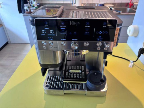 Отзыв о Ninja Luxe Caf&eacute; Premier: божественный кофе, но придется постараться