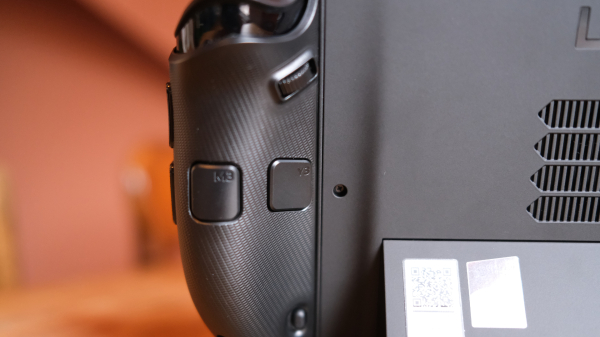 Тест Lenovo Legion Go 2 в России: зверский портативный монстр