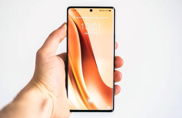 Обзор Honor 70: элегантного смартфона с проблемами предшественника Обзор Honor 70: элегантного смартфона с проблемами предшественника