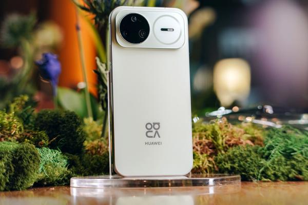 Сними и сохрани. Смартфоны серии HUAWEI nova 15 гарантируют идеальные фото
Сними и сохрани. Смартфоны серии HUAWEI nova 15 гарантируют идеальные фото