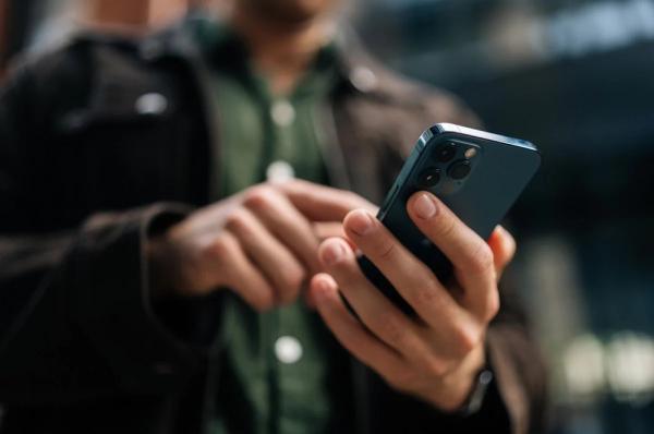 
        Слабые места. Оператор назвал «боли» современных телефонов    