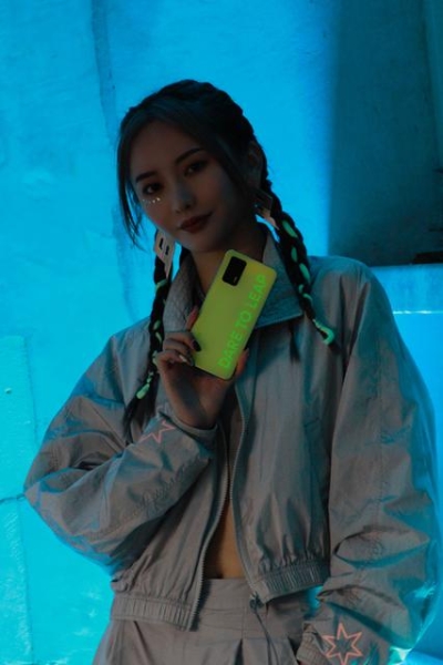 Realme Q3 Pro: 5G-смартфон с чипом Dimensity 1100, 120 Гц дисплеем и 30 Вт быстрой зарядкой за $245