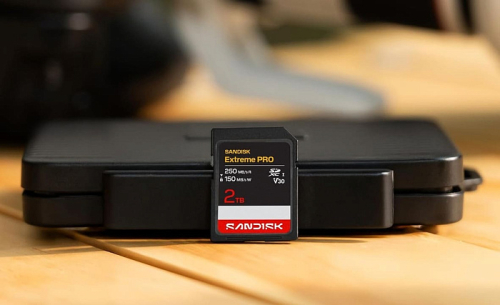 Карта памяти SanDisk Extreme Pro UHS-II на 2 Тбайта оценена в $2000 Карта памяти SanDisk Extreme Pro UHS-II на 2 Тбайта оценена в $2000
