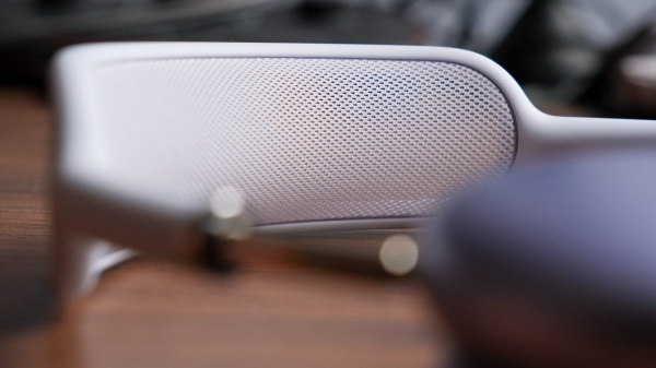 Обзор Apple AirPods Max 2: они стали лучше, но совсем не там, где я ждала