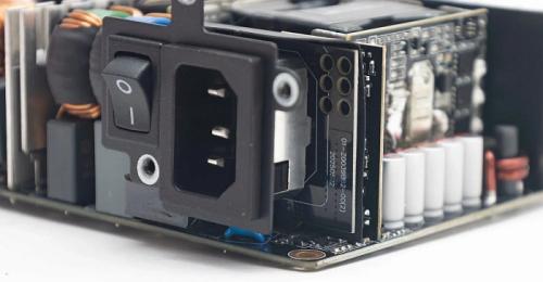 Обзор и тестирование блока питания ADATA XPG Pymcore SFX 850W