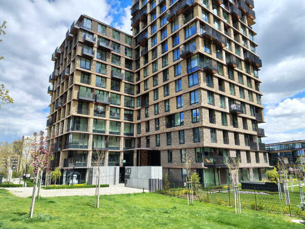 Обзор Moto G Stylus (2026) &mdash; стилус и живучий смартфон