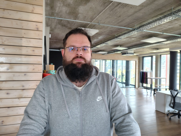 Обзор Moto G Stylus (2026) &mdash; стилус и живучий смартфон