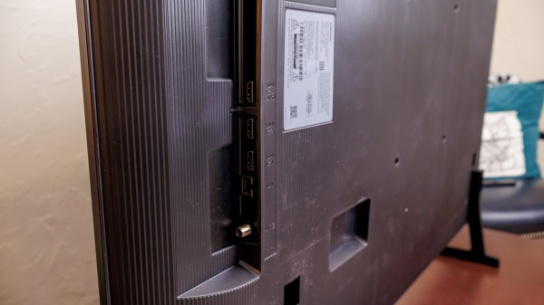 Обзор Samsung Q7F QLED: лучше базового телевизора, но ненамного