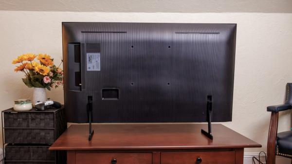 Обзор Samsung Q7F QLED: лучше базового телевизора, но ненамного