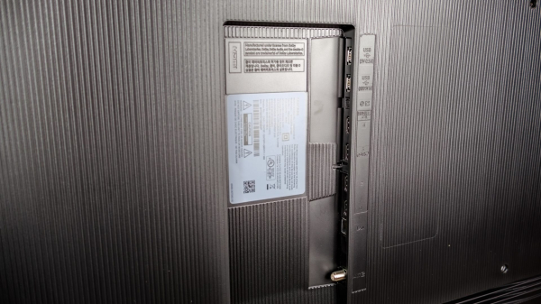 Обзор Samsung QN70F Neo QLED &mdash; нейросети пытаются спасти картинку, но этого мало