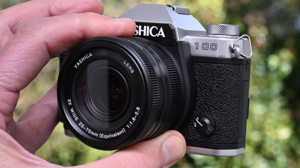 Обзор Yashica FX-D 100 &mdash; самая недорогая камера в линейке FX-D