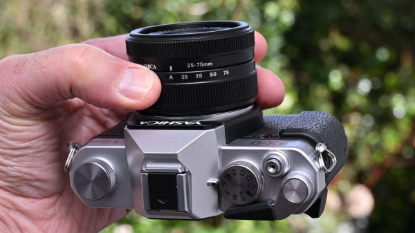 Обзор Yashica FX-D 100 &mdash; самая недорогая камера в линейке FX-D