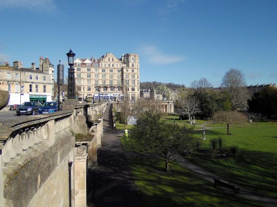 Обзор Yashica FX-D 100 &mdash; самая недорогая камера в линейке FX-D