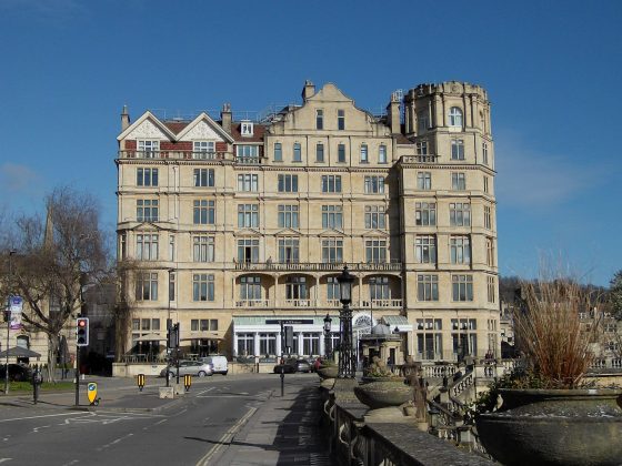 Обзор Yashica FX-D 100 &mdash; самая недорогая камера в линейке FX-D