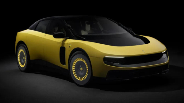 Ferrari представила свой первый электромобиль Luce — с дизайном от Джони Айва и ценой €550 000 Ferrari представила свой первый электромобиль Luce — с дизайном от Джони Айва и ценой €550 000