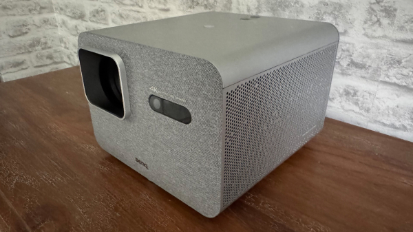Обзор BenQ TK705i — сможет ли он обойти потрясающий Hisense M2 Pro? Обзор BenQ TK705i — сможет ли он обойти потрясающий Hisense M2 Pro?