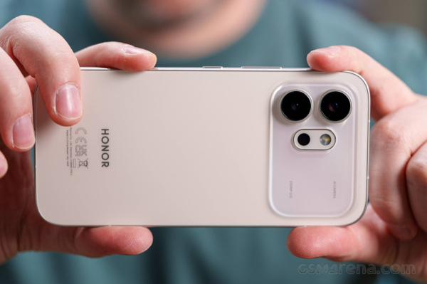 Обзор Honor 600 — снова пытается стать «почти флагманом» Обзор Honor 600 — снова пытается стать «почти флагманом»