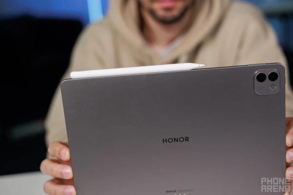 Обзор Honor MagicPad 4: удивительно тонкий планшет Обзор Honor MagicPad 4: удивительно тонкий планшет