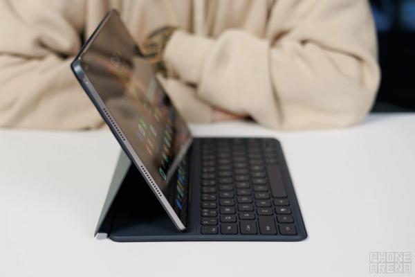 Обзор Honor MagicPad 4: удивительно тонкий планшет Обзор Honor MagicPad 4: удивительно тонкий планшет
