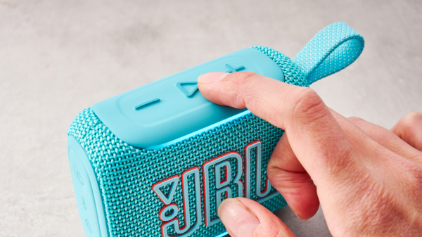 Обзор JBL Go 5 — лучшая недорогая Bluetooth-колонка Обзор JBL Go 5 — лучшая недорогая Bluetooth-колонка