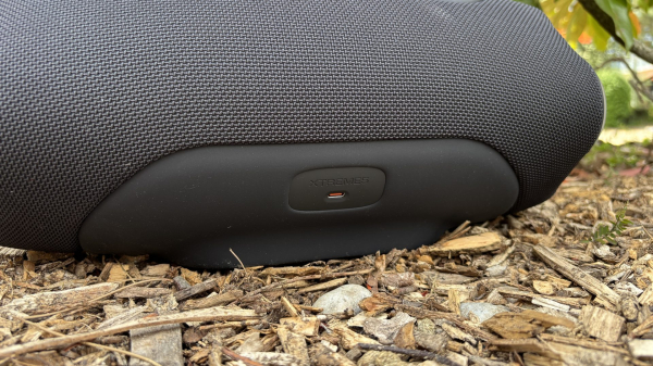 Обзор JBL Xtreme 5 &mdash; заметно прибавила в мощности