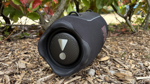 Обзор JBL Xtreme 5 &mdash; заметно прибавила в мощности