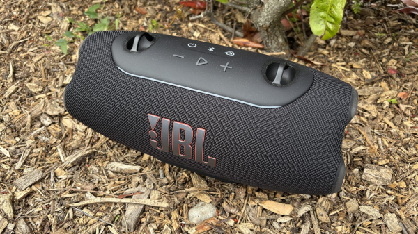 Обзор JBL Xtreme 5 &mdash; заметно прибавила в мощности