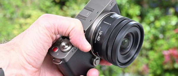 Обзор Panasonic Lumix S 18-40mm f/4.5-6.3 &mdash; миниатюрное чудо