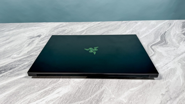 Обзор Razer Blade 16 (2026) — действительно мощный игровой ноутбук Обзор Razer Blade 16 (2026) — действительно мощный игровой ноутбук