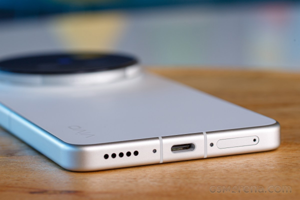 Обзор vivo X300 Ultra &mdash; фанатам мобильной фотографии посвящается