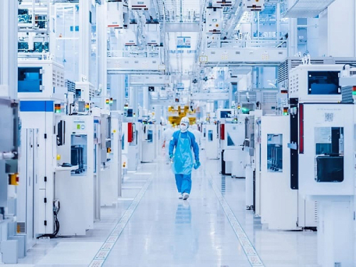 Samsung готовится к забастовке сотрудников путём сокращения производства