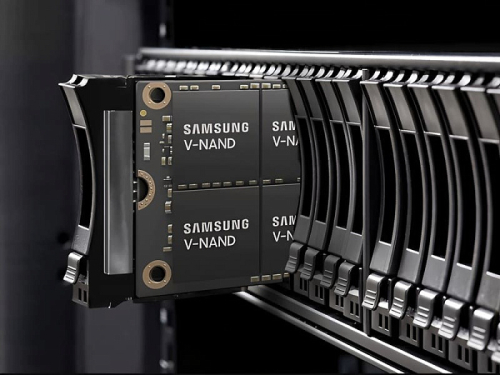 Samsung смогла создать первую 900-слойную флэш-память V-NAND