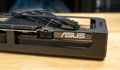 Слух: ASUS сокращает производство GeForce RTX 5070 Ti в пользу RTX 5080