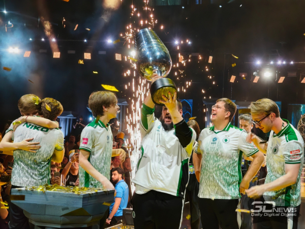 На две пятых российская Falcons выиграла IEM Cologne Major 2026 по CS2 — NiKo наконец стал чемпионом мира На две пятых российская Falcons выиграла IEM Cologne Major 2026 по CS2 — NiKo наконец стал чемпионом мира