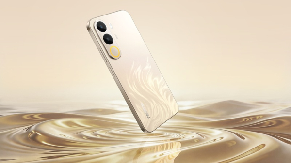 В России стартовали продажи смартфона Realme C100x с батареей на 8000 мА&middot;ч по цене от 16 999 рублей 