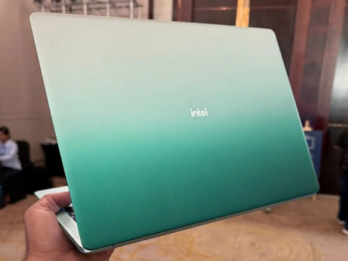 Эталонные ноутбуки с Intel Wildcat Lake охлаждаются модулем AirJet Mini G2
