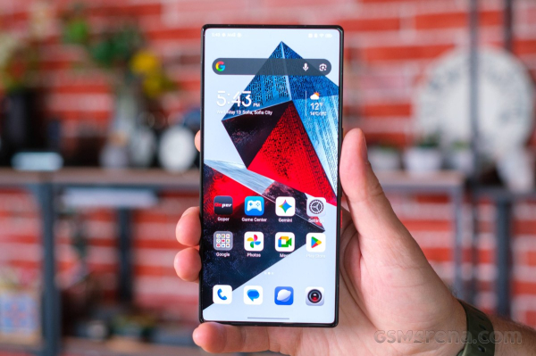 Обзор Nubia RedMagic 11S Pro &mdash; геймерская мощь с кулером