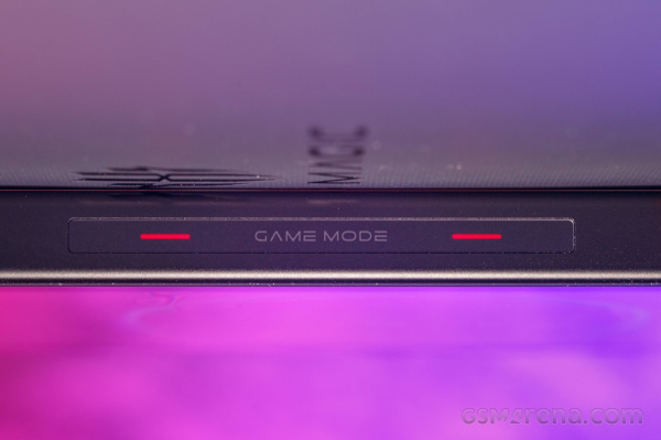 Обзор Nubia RedMagic 11S Pro &mdash; геймерская мощь с кулером