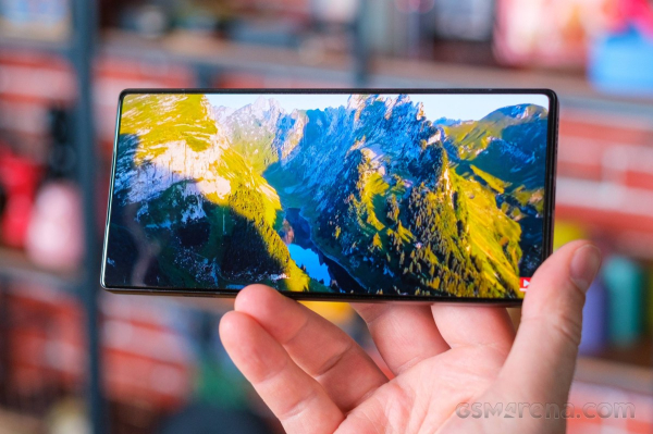 Обзор Nubia RedMagic 11S Pro &mdash; геймерская мощь с кулером