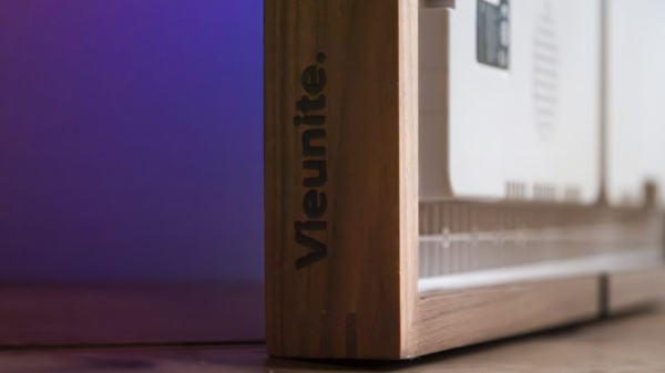 Обзор Vieunite Textura &mdash; 27 дюймов искусства без бликов