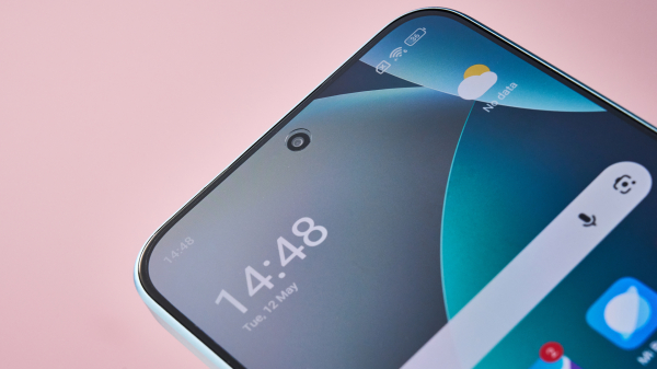 Обзор Xiaomi Redmi Note 15 Pro 5G &mdash; отличный смартфон с ужасным ПО