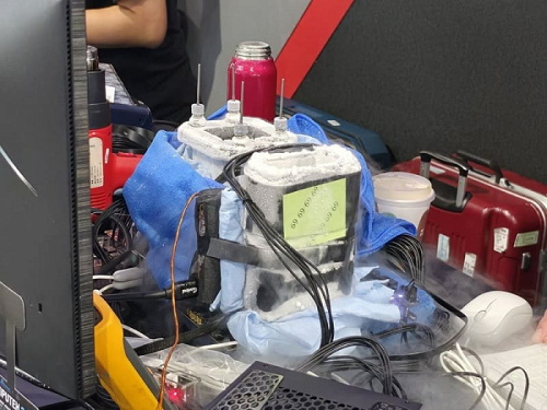 Разгон позволил инженерному образцу Radeon RX 9060 XT достичь частоты 4643 MHz