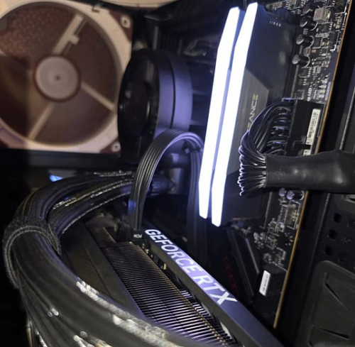 Владелец RTX 5090 ежемесячно проверял состояние 12V-2x6, но он всё равно сгорел