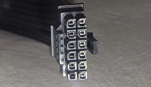 Владелец RTX 5090 ежемесячно проверял состояние 12V-2x6, но он всё равно сгорел