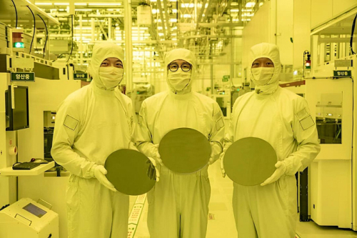 80% работяг литейного бизнеса Samsung не против уволиться из-за разницы в зарплате 80% работяг литейного бизнеса Samsung не против уволиться из-за разницы в зарплате