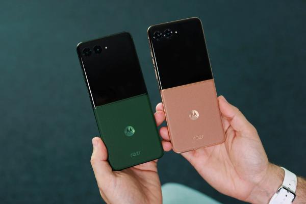 Motorola Razr Plus 2026 против Razr Plus 2025: отличия